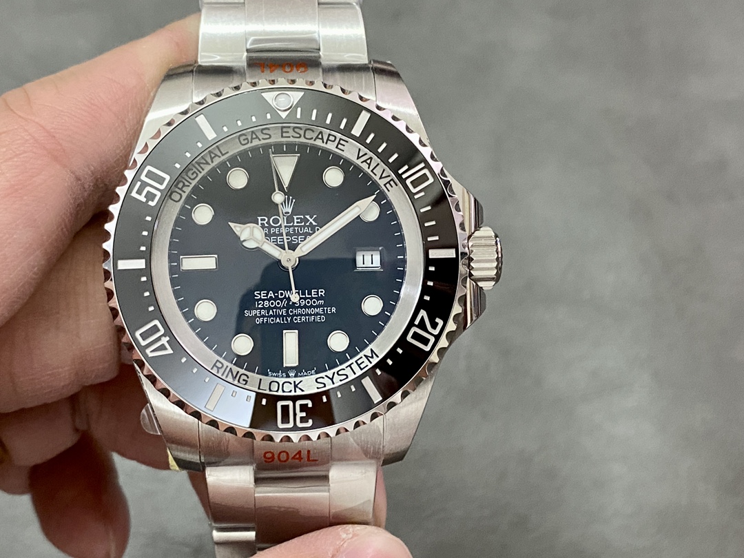 Rolex Deepsea 126660 Black Dial Oyster Steel 44mm Mens replica watch